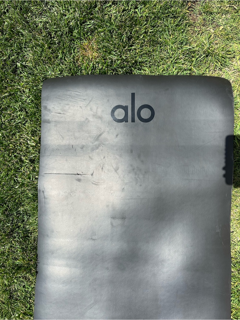 ALO Yoga Black Non-Slip Premium Yoga Mat - Picture 3 of 5